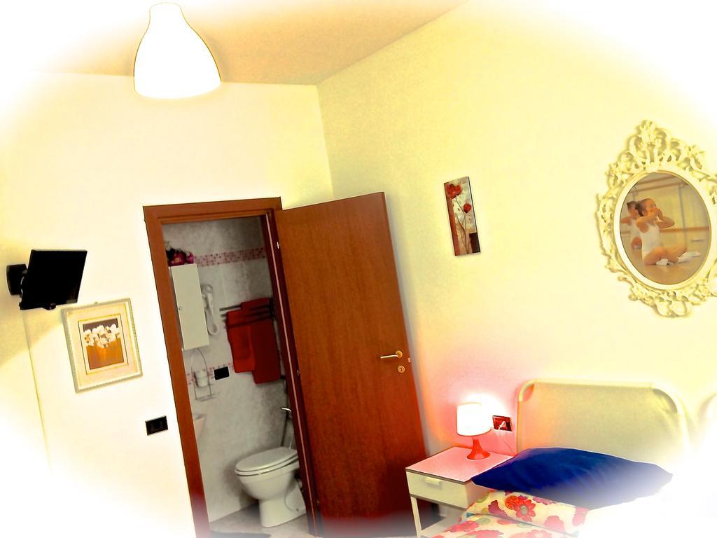 Top Suit Uno - Guest House Бругерио Екстериор снимка